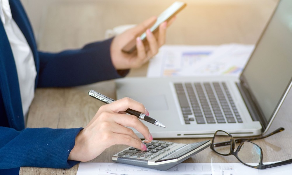 Asesoría contable profesional para pequeñas empresas y personas físicas